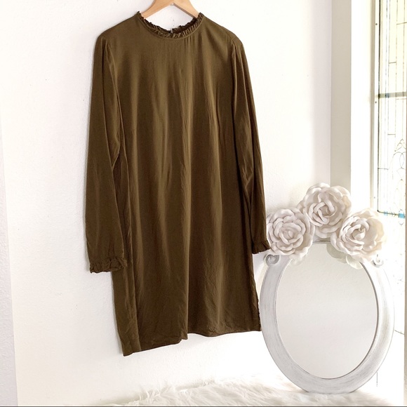 H&M Dark Green Dress - Picture 1 of 7